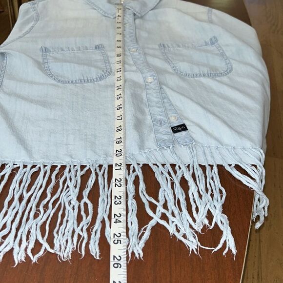 Western crop & 🤠🐴 fringe ‘denim’ shirt 👕 brunch to ride in your Pony! - Picture 14 of 17